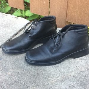 VTG 90s Square Toe Ankle Boot